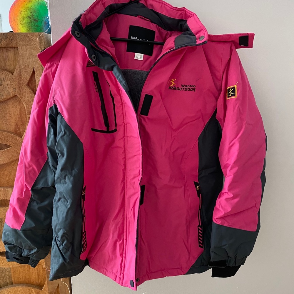 Women’s size S pink snow jacket